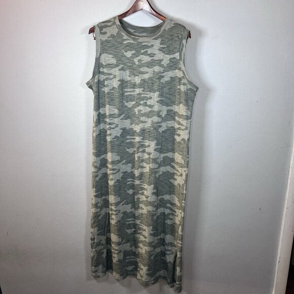 Universal Thread Dresses & Skirts - Universal Thread Women’s Size L Camo Dress Sleeveless Maxi Length Casual